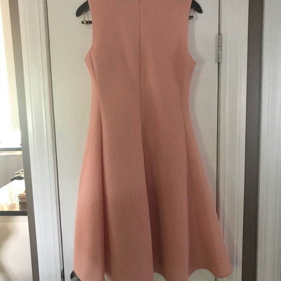 DKNY fit and flare peach dress with pockets 👗 - Picture 2 of 8